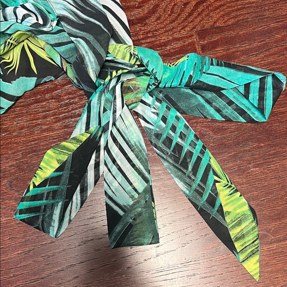 NWT Tropical Green WHY Wrapped Skirt and bodysuit Set XL - Picture 14 of 15